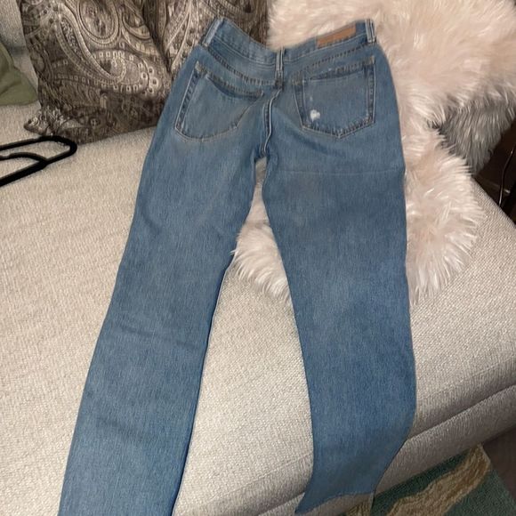 GRLFND KARONINA NWOT SIZE 27 HIGHRISE STRAIGHT DISTRESSED REVOLVE 228.00 - Picture 4 of 12